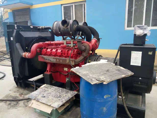 阳明关于柴油发电机组水箱污垢的产生与清理